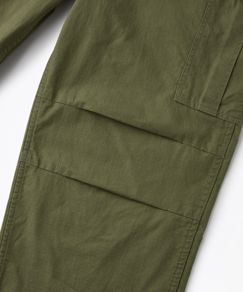 OUTSTANDING（アウトスタンディング）の「M-65 RIPSTOP CARGO PANTS_OLIVE GREEN（その他パンツ・メンズ・その他・SMALL/LARGE/MEDIUM）」の10枚目の写真