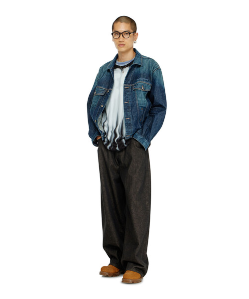 DIESEL（ディーゼル）の「メンズ 長袖Tシャツ T-BOXT-LS-AA3（Tシャツ/カットソー・メンズ・ブラック・X-LARGE/XX-LARGE/X-SMALL/XXX-LARGE/LARGE/MEDIUM/SMALL）」の3枚目の写真