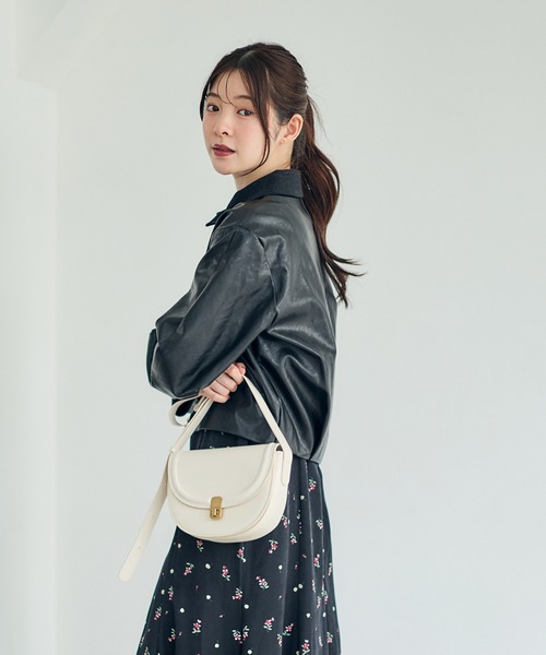 12Twelve Agenda（トゥエルブ　アジェンダ）の「異素材衿フェイクレザーブルゾン（ブルゾン・レディース・ブラック/ブラウン・M）」の12枚目の写真
