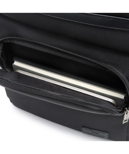 GUSCIO UOMO(グッシオ ウォーモ)の「【グッシオ ウォーモ】大容量ビジネスリュック 牛革付属(ビジネスバッグ・メンズ・ブラック/ネイビー/ダークグレー・FREE)」の21枚目の写真