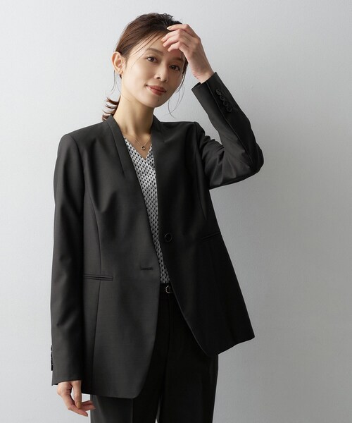 UNTITLED(アンタイトル)の「【SET UP】ウールシルクブレンドノーカラージャケット(ノーカラージャケット・レディース・ネイビー/ブラウン系その他/チャコールグレー・01/04/03/02/44/42/00/50/48/46)」の5枚目の写真