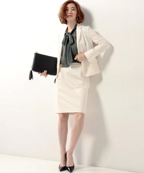 UNITED ARROWS(ユナイテッドアローズ)の「○UBBT RAMIE テーラード ジャケット◆(テーラードジャケット・レディース・オフホワイト/グレー/ネイビー・40/38/36)」の13枚目の写真