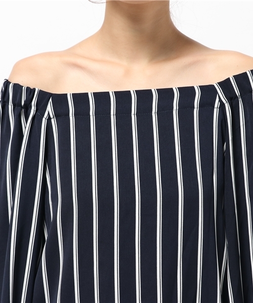 ROPE' PICNIC（ロペピクニック）の「無地ストライプオフショルダーブラウス（シャツ/ブラウス・レディース・ホワイト系その他5/ベージュ/ネイビー/ブルー系その他・38）」の10枚目の写真