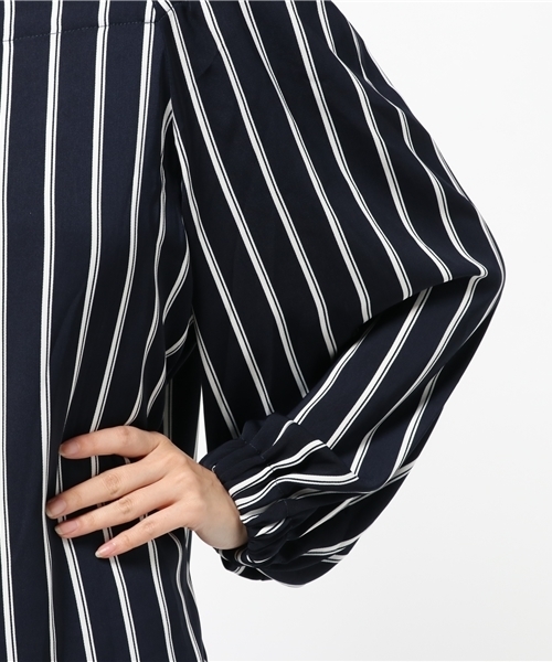 ROPE' PICNIC（ロペピクニック）の「無地ストライプオフショルダーブラウス（シャツ/ブラウス・レディース・ホワイト系その他5/ベージュ/ネイビー/ブルー系その他・38）」の11枚目の写真