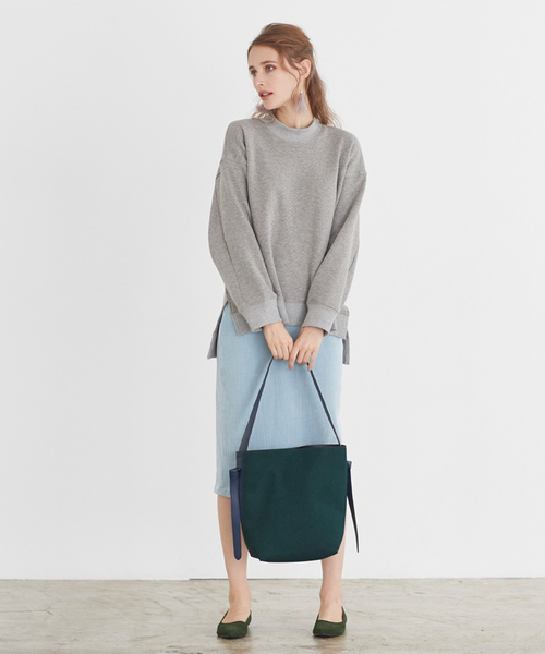 titivate（ティティベイト）の「裏起毛ｵｰﾊﾞｰｻｲｽﾞｶｯﾄｿｰﾌﾟﾙｵｰﾊﾞｰ（Tシャツ/カットソー・レディース・チャコールグレー/杢グレー/ブラック/キャメル・S/M）」の18枚目の写真