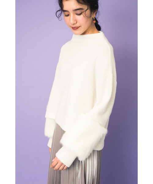 TEVALT（ヴァレット）の「<Titilate valet> ファー切り替えスリーブ　ボトルネック　プルオーバー（Tシャツ/カットソー・レディース・ホワイト/グレー/ネイビー・38）」の12枚目の写真