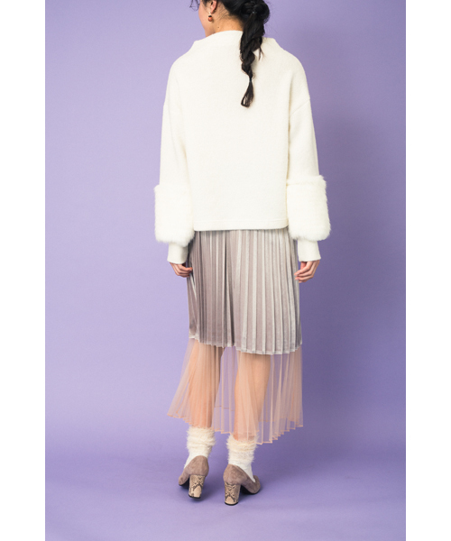 TEVALT（ヴァレット）の「<Titilate valet> ファー切り替えスリーブ　ボトルネック　プルオーバー（Tシャツ/カットソー・レディース・ホワイト/グレー/ネイビー・38）」の18枚目の写真