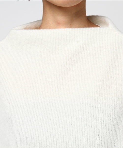 TEVALT（ヴァレット）の「<Titilate valet> ファー切り替えスリーブ　ボトルネック　プルオーバー（Tシャツ/カットソー・レディース・ホワイト/グレー/ネイビー・38）」の7枚目の写真