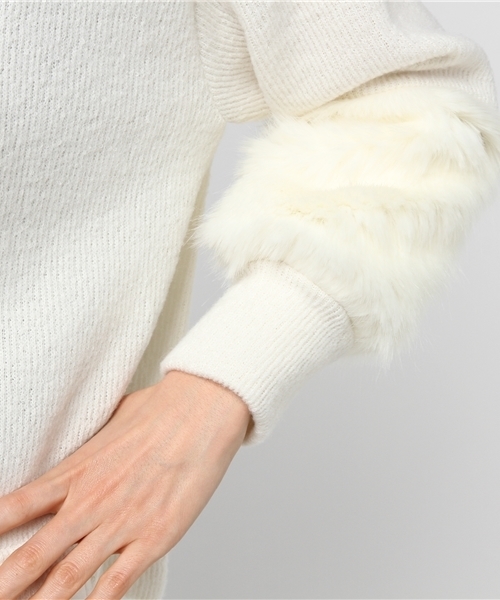 TEVALT（ヴァレット）の「<Titilate valet> ファー切り替えスリーブ　ボトルネック　プルオーバー（Tシャツ/カットソー・レディース・ホワイト/グレー/ネイビー・38）」の8枚目の写真