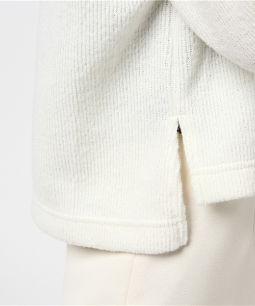 TEVALT（ヴァレット）の「<Titilate valet> ファー切り替えスリーブ　ボトルネック　プルオーバー（Tシャツ/カットソー・レディース・ホワイト/グレー/ネイビー・38）」の9枚目の写真