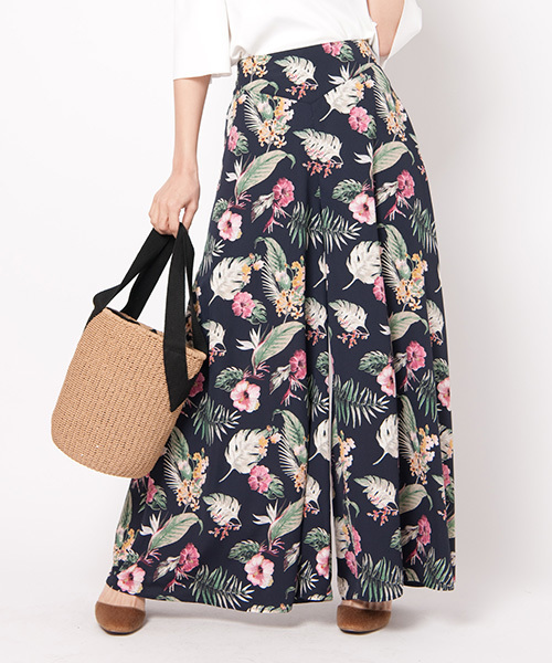 LAYMEE（レイミー）の「Sky flower pants（その他パンツ・レディース・ブラック/ホワイト/ブルー・FREE）」の7枚目の写真