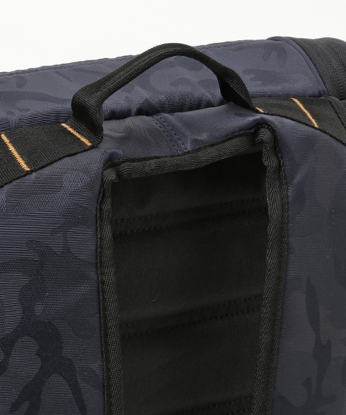Focused Space(フォーカスドスペース)の「THE COMMANDER BACKPACK バックパック デイパック(バックパック/リュック・メンズ・ブラウン/タン/オリーブ/グレー系その他/グレー/カモフラージュ/ネイビー・ONE SIZE)」の10枚目の写真