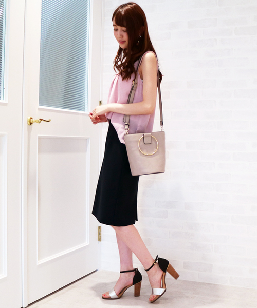 N.(N. Natural Beauty Basic)(エヌエヌナチュラルビューティーベーシック)の「マイクロダブルクロスタイトスカート(スカート・レディース・ネイビー/ベージュ/イエロー/レッド・MEDIUM/SMALL)」の17枚目の写真