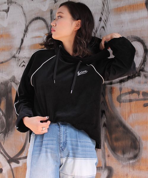 AVIREX(アヴィレックス)の「avirex/ アヴィレックス/ L/S EMBROIDERED PULLOVER PARKA/ 刺繍 プルオーバーパーカー(パーカー・レディース・グレー/ブルー/ブラック・FREE)」の2枚目の写真