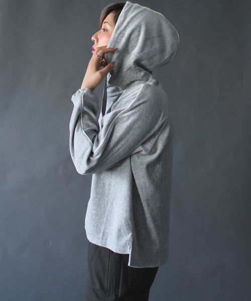 AVIREX(アヴィレックス)の「avirex/ アヴィレックス/ L/S EMBROIDERED PULLOVER PARKA/ 刺繍 プルオーバーパーカー(パーカー・レディース・グレー/ブルー/ブラック・FREE)」の6枚目の写真