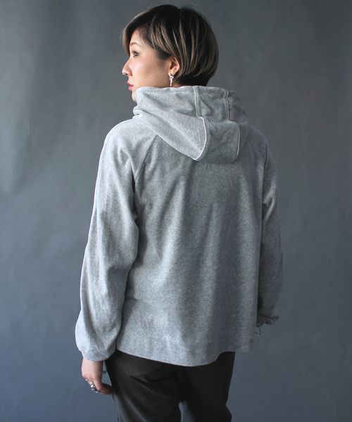 AVIREX(アヴィレックス)の「avirex/ アヴィレックス/ L/S EMBROIDERED PULLOVER PARKA/ 刺繍 プルオーバーパーカー(パーカー・レディース・グレー/ブルー/ブラック・FREE)」の7枚目の写真