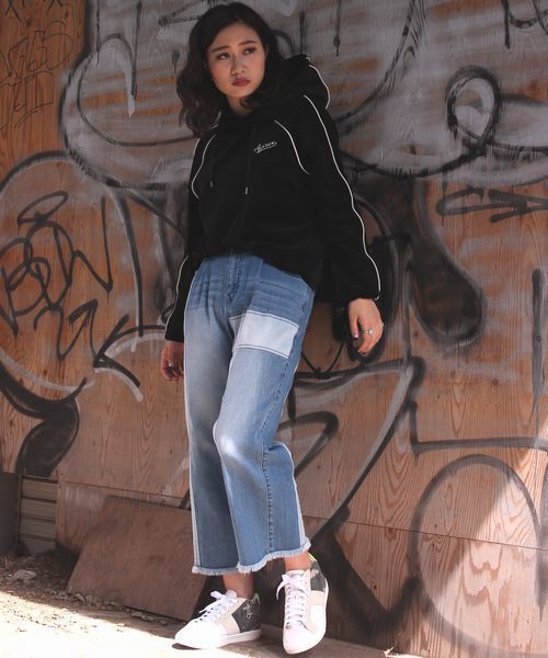 AVIREX(アヴィレックス)の「avirex/ アヴィレックス/ L/S EMBROIDERED PULLOVER PARKA/ 刺繍 プルオーバーパーカー(パーカー・レディース・グレー/ブルー/ブラック・FREE)」の14枚目の写真