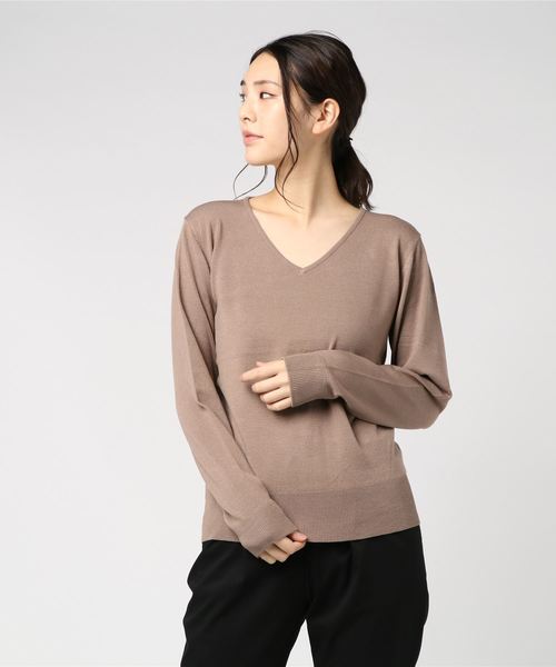 KOBE LETTUCE（コウベレタス）の「【HeatKnit】吸湿発熱Vネックニット＆タートルニットトップス（ニット/セーター・レディース・ブラック系その他2/ブラウン系その他/ピンク系その他/ブラック系その他/イエロー系その他/ピンク系その他2/グリーン系その他/レッド系その他/ホワイト系その他2/ブルー系その他/ホワイト系その他/イエロー系その他2/ブルー系その他2/レッド系その他2/ベージュ系その他2/グリーン系その他2/ベージュ系その他/ブラウン系その他2/ブルー/ブラウン系その他3/ピンク系その他3/ピンク/モカ/ブルー系その他3・FREE）」の6枚目の写真