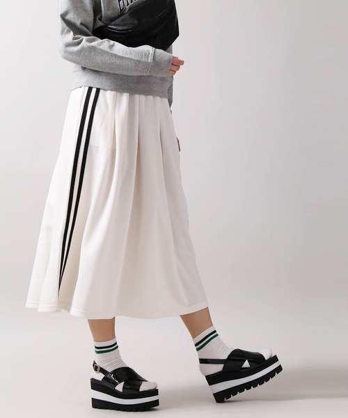 WEGO（ウィゴー）の「WEGO/サイドラインタックロングスカート（スカート・レディース・ホワイト/ブラック/レッド・FREE）」の5枚目の写真
