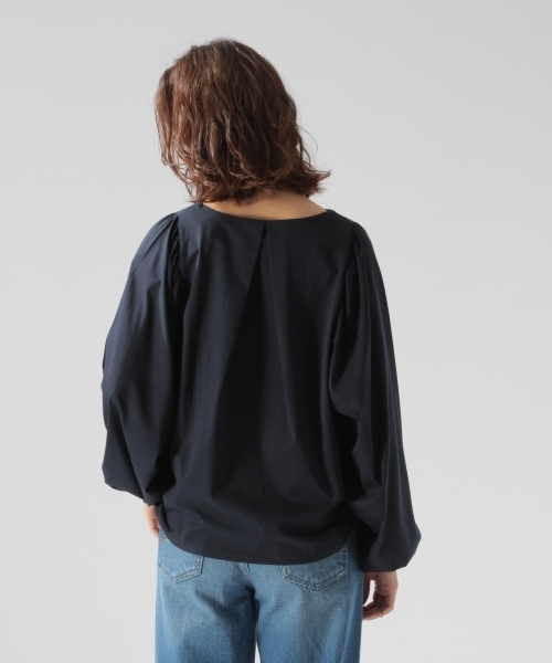 BAYFLOW(ベイフロー)の「ボリューム袖プルオーバー 18AW(シャツ/ブラウス・レディース・ネイビー/グレー/グリーン・SMALL/MEDIUM)」の11枚目の写真