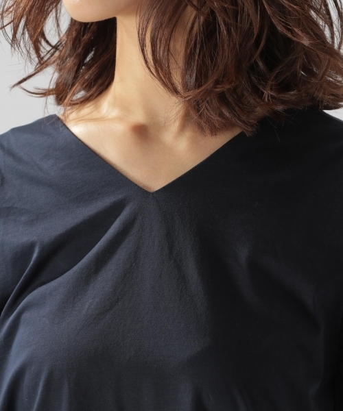 BAYFLOW(ベイフロー)の「ボリューム袖プルオーバー 18AW(シャツ/ブラウス・レディース・ネイビー/グレー/グリーン・SMALL/MEDIUM)」の12枚目の写真