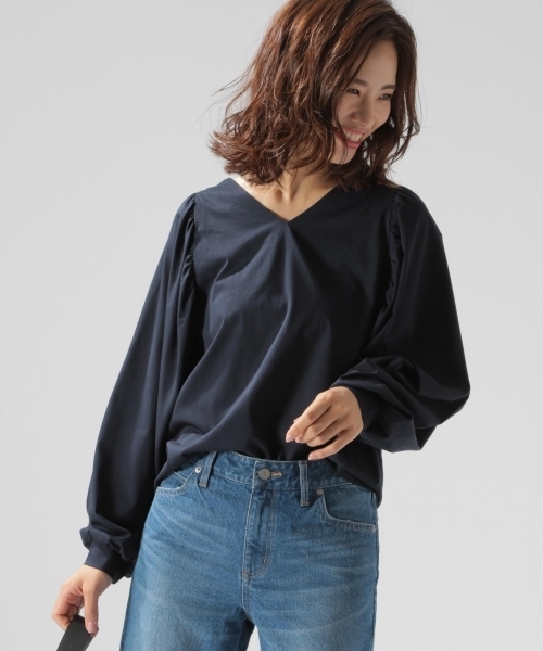BAYFLOW(ベイフロー)の「ボリューム袖プルオーバー 18AW(シャツ/ブラウス・レディース・ネイビー/グレー/グリーン・SMALL/MEDIUM)」の16枚目の写真
