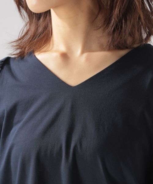 BAYFLOW(ベイフロー)の「ボリューム袖プルオーバー 18AW(シャツ/ブラウス・レディース・ネイビー/グレー/グリーン・SMALL/MEDIUM)」の20枚目の写真