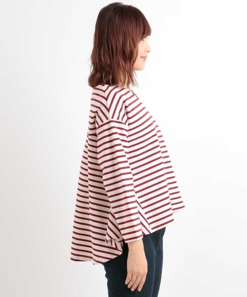 a.v.v（アーヴェヴェ）の「バックフレアカットソー[WEB限定サイズ]（Tシャツ/カットソー・レディース・ネイビー/ボルドー・40/38/42/36/34）」の13枚目の写真