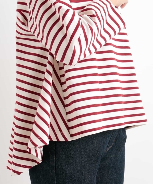 a.v.v（アーヴェヴェ）の「バックフレアカットソー[WEB限定サイズ]（Tシャツ/カットソー・レディース・ネイビー/ボルドー・40/38/42/36/34）」の10枚目の写真