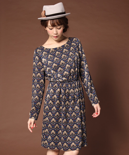 Soareak（ソアリーク）の「タペストリーガラワンピース（ワンピース・レディース・マスタード/ワイン・SMALL/MEDIUM）」の8枚目の写真