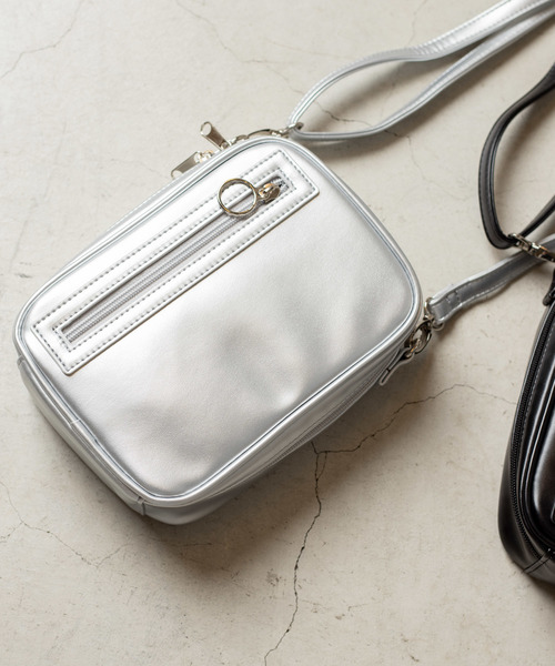 WEGO（ウィゴー）の「WEGO/ジップポイントミニショルダーバッグ（ショルダーバッグ・レディース・ブラック/ベージュ/シルバー/その他1/ホワイト系その他/パープル/ホワイト・FREE）」の6枚目の写真