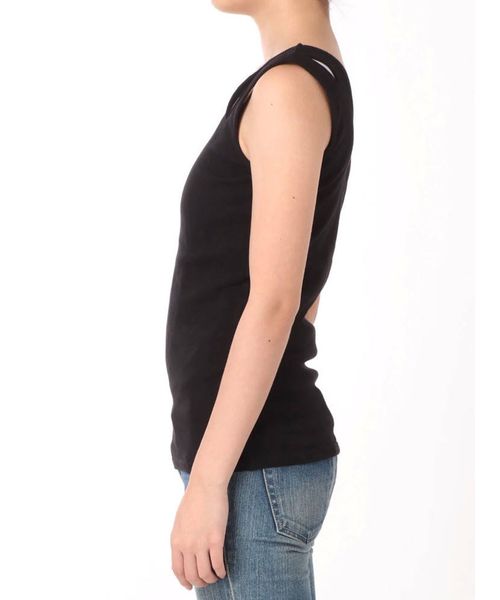 Ungrid（アングリッド）の「ショルダーデザインタンクトップ（タンクトップ・レディース・ブラック/オフホワイト/オリーブ/ブルー・FREE）」の11枚目の写真