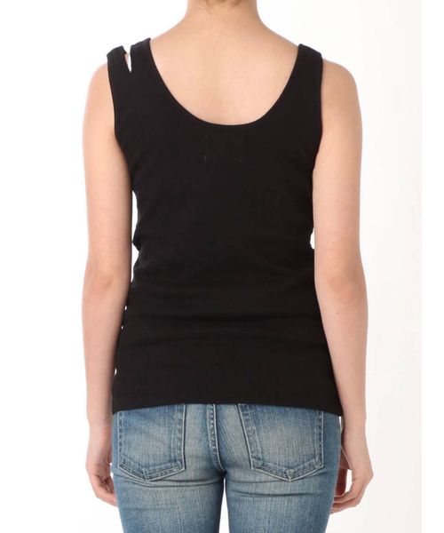 Ungrid（アングリッド）の「ショルダーデザインタンクトップ（タンクトップ・レディース・ブラック/オフホワイト/オリーブ/ブルー・FREE）」の12枚目の写真