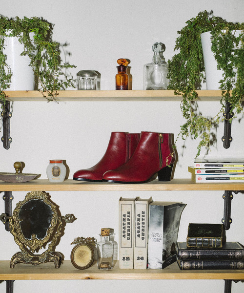 cava cava（サヴァサヴァ）の「〈cava cava（サヴァサヴァ）〉サイドファスナーブーツ（ブーツ・レディース・ブラック/レッド/ガンメタ・23.5cm/23.0cm/24.0cm/24.5cm/22.5cm）」の10枚目の写真