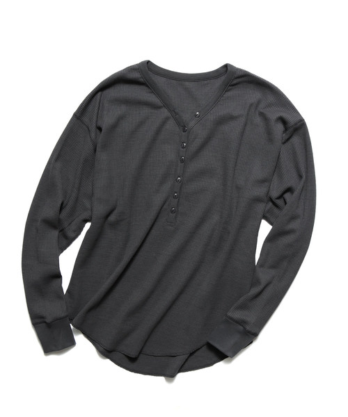 made in standard （メイドインスタンダード）の「made in standard/メイドインスタンダード  ワッフルドロップショルダーヘンリーネックプルオーバー（Tシャツ/カットソー・レディース・ブラック/ブラウン/カーキ/ナチュラル・FREE）」の22枚目の写真