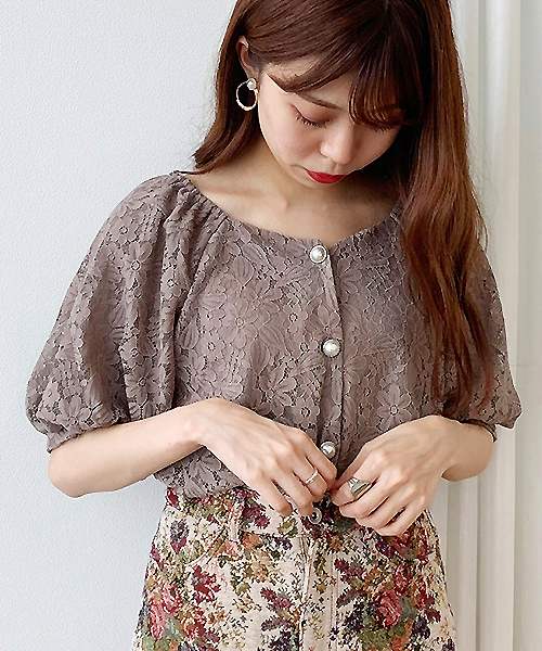 apres jour(アプレジュール)の「レースパールボタンブラウス【ZOZOTOWN限定アイテム】(シャツ/ブラウス・レディース・ベージュ/オフホワイト/ライトグリーン/モカ・フリー)」の11枚目の写真