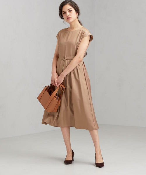 グリーンレーベルリラクシング　ソデボリュームワンピース　新品未使用タグ付き green label relaxing（グリーンレーベルリラクシング）の「ソデ