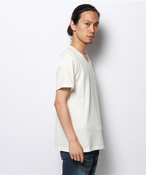 WEGO（ウィゴー）の「WEGO/USコットンVネックポケットTシャツ（Tシャツ/カットソー・メンズ・ホワイト/ブラック/杢グレー・LARGE/MEDIUM）」の5枚目の写真