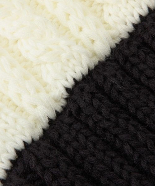 BEAMS（ビームス）の「◎BEAMS / ケーブル×リブ スヌード（ストール/ショール・メンズ・オフホワイト/グレー/ワイン/ネイビー・ONE SIZE）」の22枚目の写真