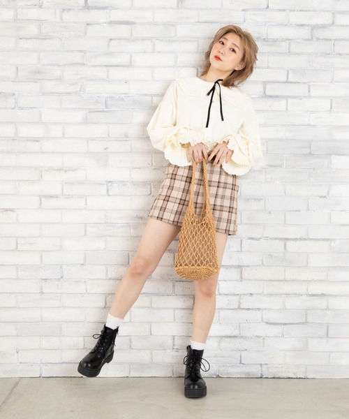 WEGO（ウィゴー）の「WEGO/リボンタイ付きボリュームテールスリーブブラウス（シャツ/ブラウス・レディース・ホワイト/アイボリー・FREE）」の21枚目の写真