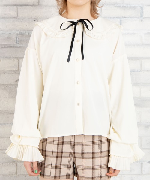 WEGO（ウィゴー）の「WEGO/リボンタイ付きボリュームテールスリーブブラウス（シャツ/ブラウス・レディース・ホワイト/アイボリー・FREE）」の8枚目の写真