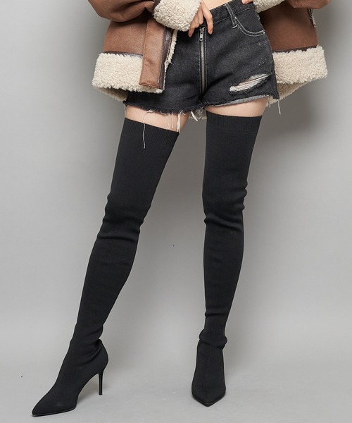 SPIRALGIRL(スパイラルガール)の「ポインテッドニーハイブーツ(ブーツ・レディース・ブラック/ベージュ・MEDIUM/LARGE)」の5枚目の写真