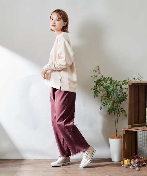 cepo(セポ)の「ポンチスリットクルーネックスウェット(スウェット・レディース・ブラック/オフホワイト/サックスブルー/モカ・M)」の7枚目の写真