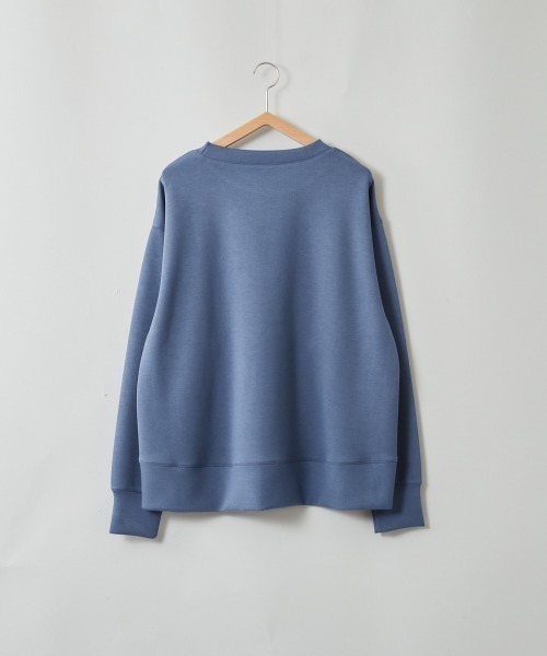 cepo(セポ)の「ポンチスリットクルーネックスウェット(スウェット・レディース・ブラック/オフホワイト/サックスブルー/モカ・M)」の14枚目の写真