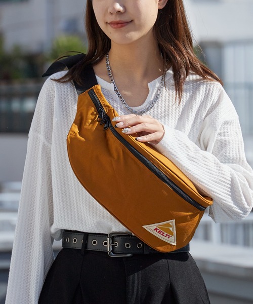 KELTY（ケルティ）の「KELTY/ケルティ MINI FANNY ボディバッグ アウトドア ストリート カジュアル お出かけ 2026年 夏 夏服（ボディバッグ/ウエストポーチ・メンズ・ブラック/ブラウン/レオパード/ネイビー/タン/サンドベージュ/ライトグリーン/グレー/セージグリーン/モカ/マスタード・ONE SIZE）」の16枚目の写真