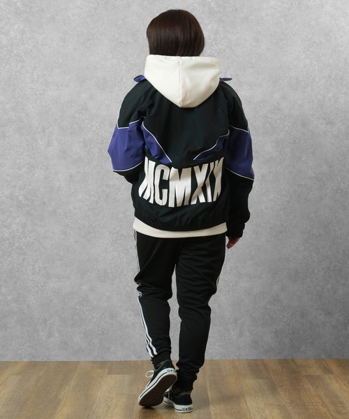 Champion(チャンピオン)の「【Champion/チャンピオン】 トラックジャケット ロゴ刺繍 切替 フルジップ ブルゾン ジャケット(ナイロンジャケット・メンズ・ブラック/レッド/グリーン・S/M/L)」の15枚目の写真