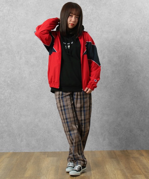 Champion(チャンピオン)の「【Champion/チャンピオン】 トラックジャケット ロゴ刺繍 切替 フルジップ ブルゾン ジャケット(ナイロンジャケット・メンズ・ブラック/レッド/グリーン・S/M/L)」の5枚目の写真