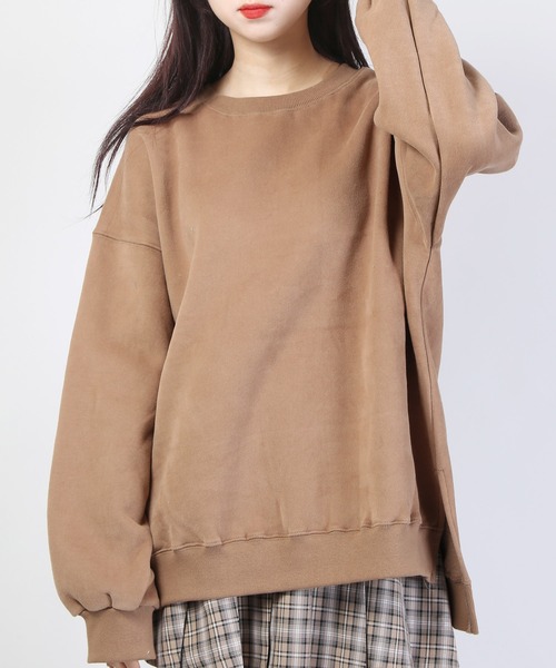 WC(ダブル シー)の「WC/裏起毛ビッグシルエット無地スウェット(スウェット・レディース・ブラック/ブラウン/グリーン/アイボリー・FREE)」の1枚目の写真