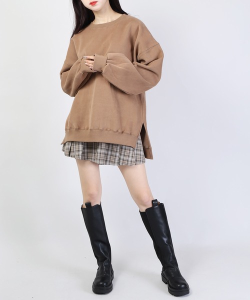 WC(ダブル シー)の「WC/裏起毛ビッグシルエット無地スウェット(スウェット・レディース・ブラック/ブラウン/グリーン/アイボリー・FREE)」の5枚目の写真