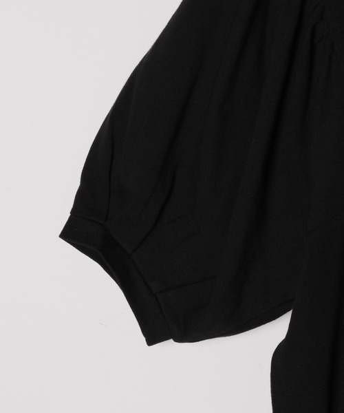 PAGEBOY（ページボーイ）の「ボリュームスリーブTシャツSS（Tシャツ/カットソー・レディース・ブラック/パープル/オフホワイト/グレイッシュベージュ/ブラウン系その他/ベージュ系その他・FREE）」の11枚目の写真